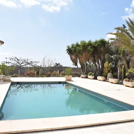 Beautiful Holiday Home In San Isidro With Pool Holiday home *