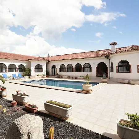 Beautiful Holiday Home In San Isidro With Pool * Granadilla De Abona