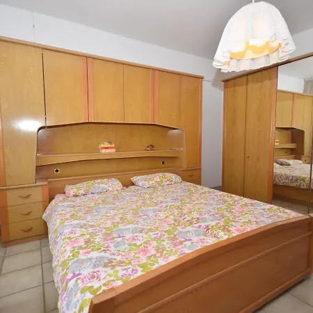 Beautiful Holiday Home In San Isidro With Pool * Granadilla De Abona