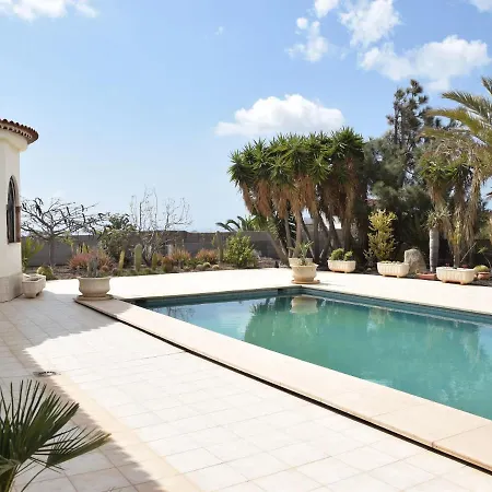 Casa de Férias Beautiful In San Isidro With Pool