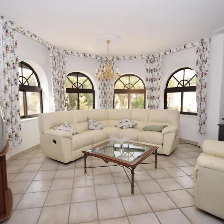 Dom wakacyjny Beautiful In San Isidro With Pool Granadilla De Abona